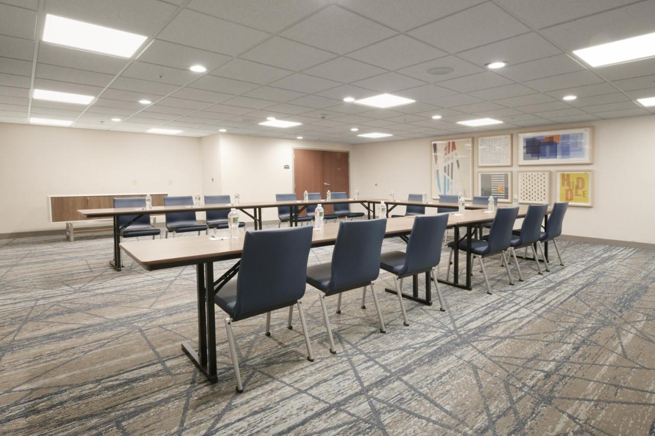 Holiday Inn Express & Suites - Williamstown - Glassboro By Ihg Exteriör bild