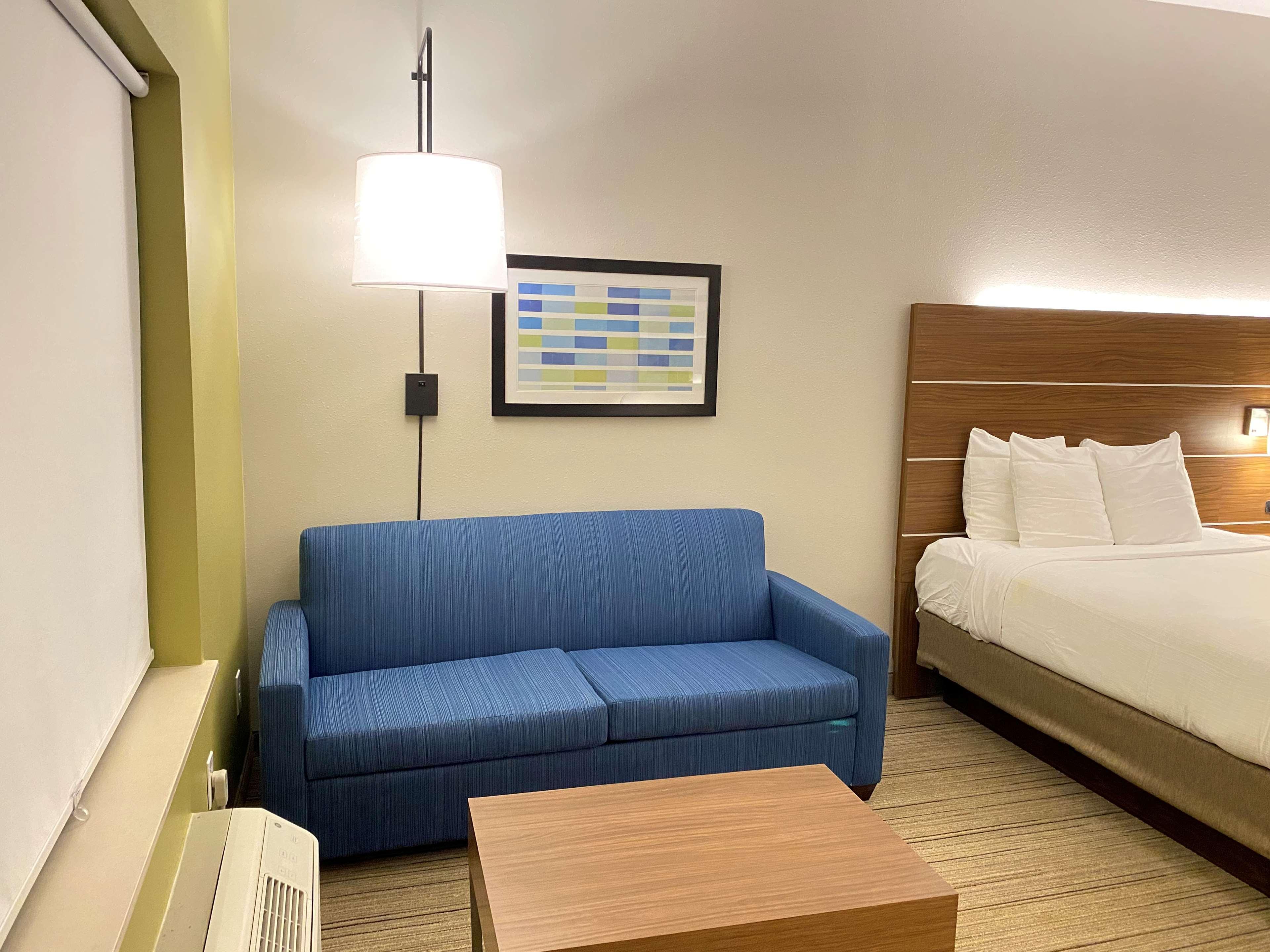 Holiday Inn Express & Suites - Williamstown - Glassboro By Ihg Exteriör bild