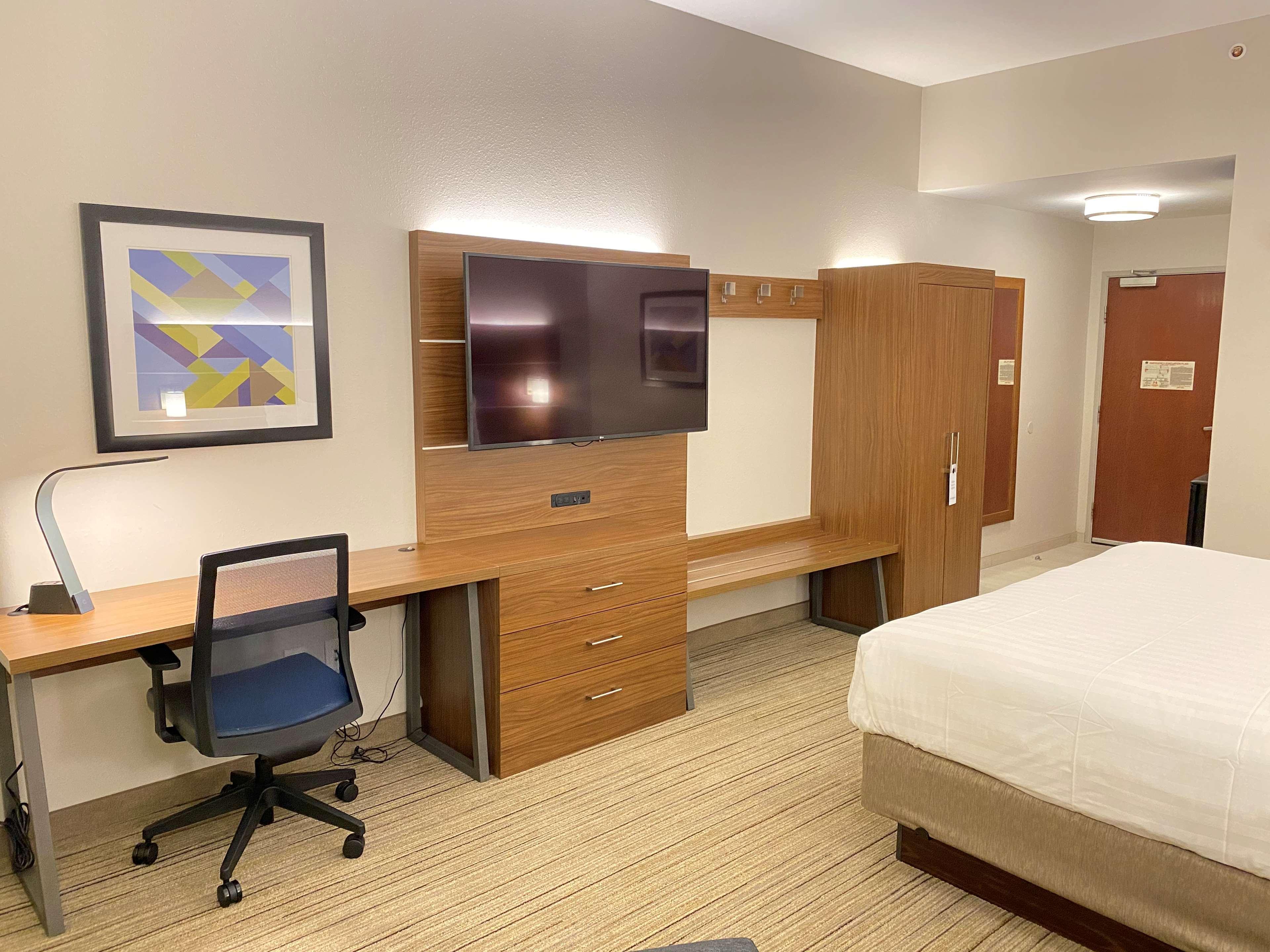 Holiday Inn Express & Suites - Williamstown - Glassboro By Ihg Exteriör bild